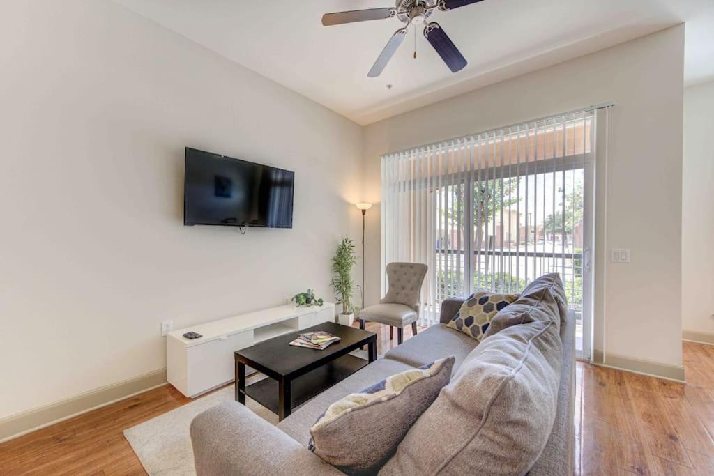 יוסטון Cozy Apt Nrg Pool,Wi-Fi, Free Parking, Petsok! מראה חיצוני תמונה